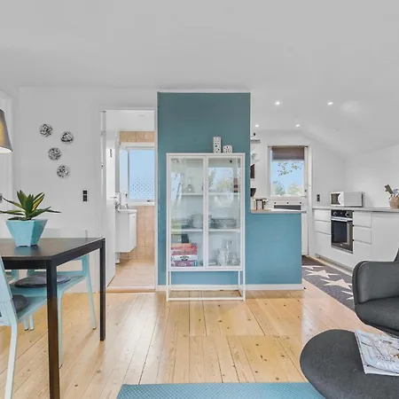 2 Bedroom Gorgeous In Feriehus Strøby Ladeplads