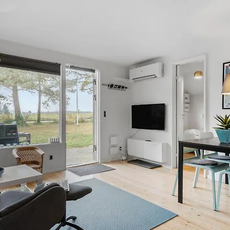 2 Bedroom Gorgeous In