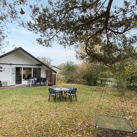 2 Bedroom Gorgeous In *