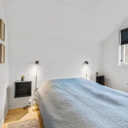 בית נופש 2 Bedroom Gorgeous In