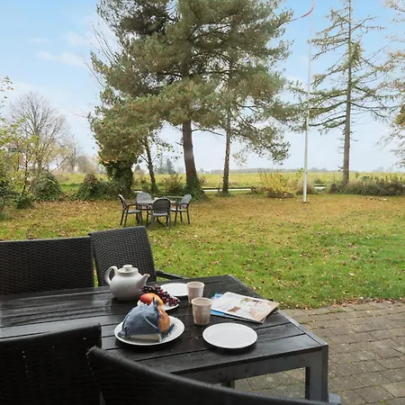 Feriehus 2 Bedroom Gorgeous In